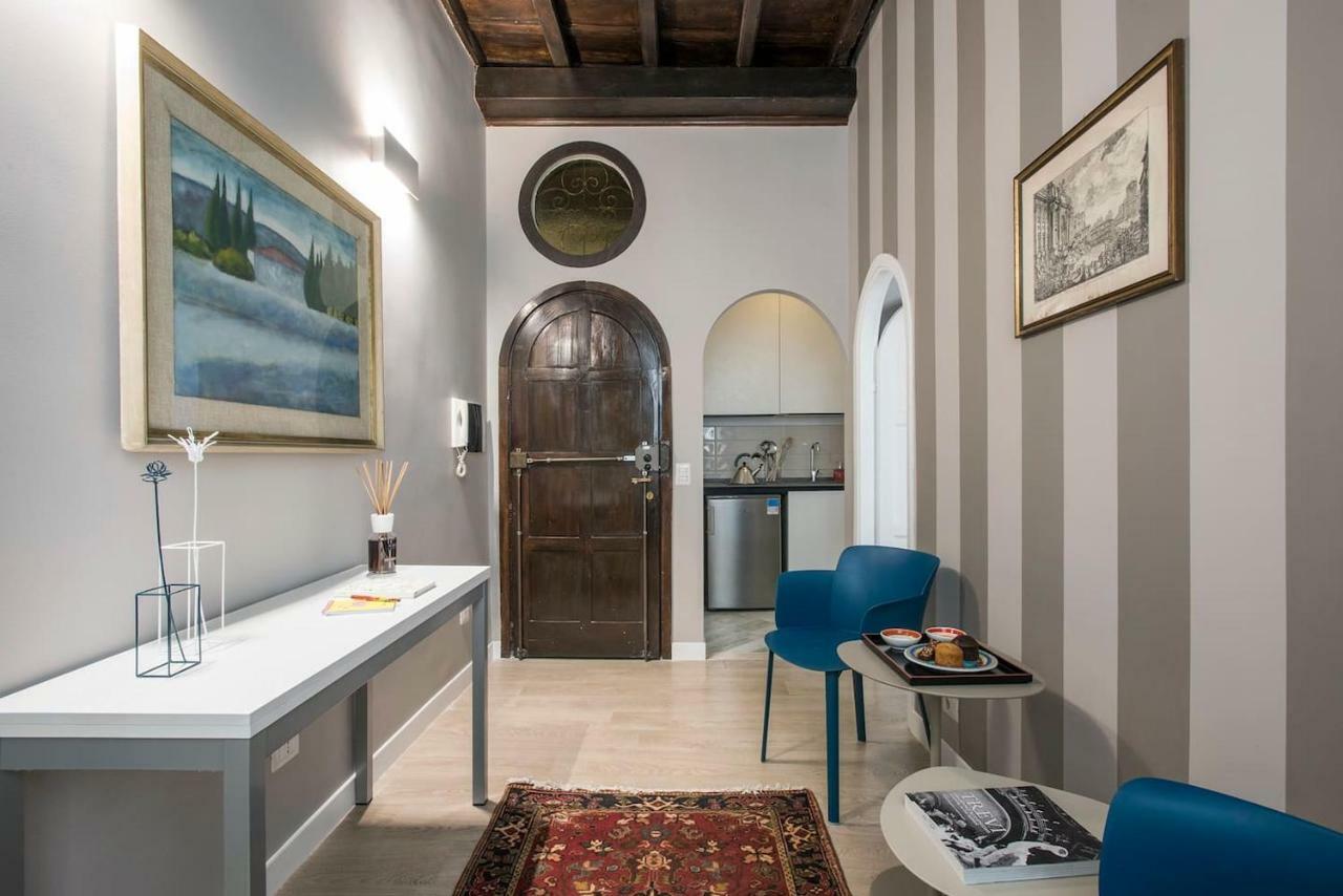 La Finestra Su Fontana Di Trevi - Charming View Apartment Rome Exterior photo